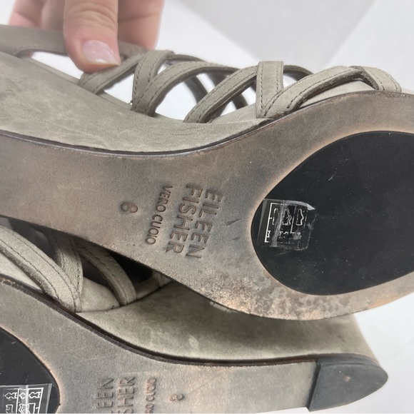 Eileen Fisher criss cross taupe leather wedged booties-woman’s 8 - Picture 7 of 9